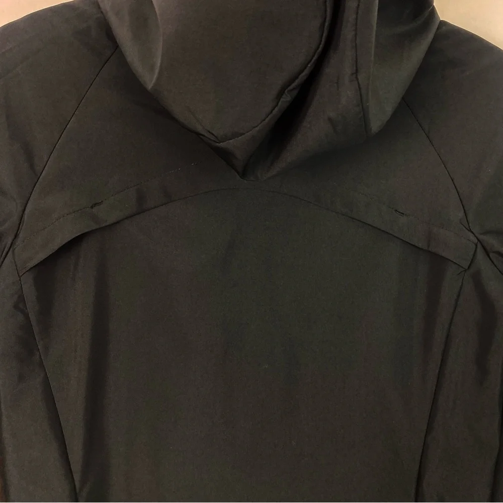 Nike Repel Lightweight Running Jacket in Black XS